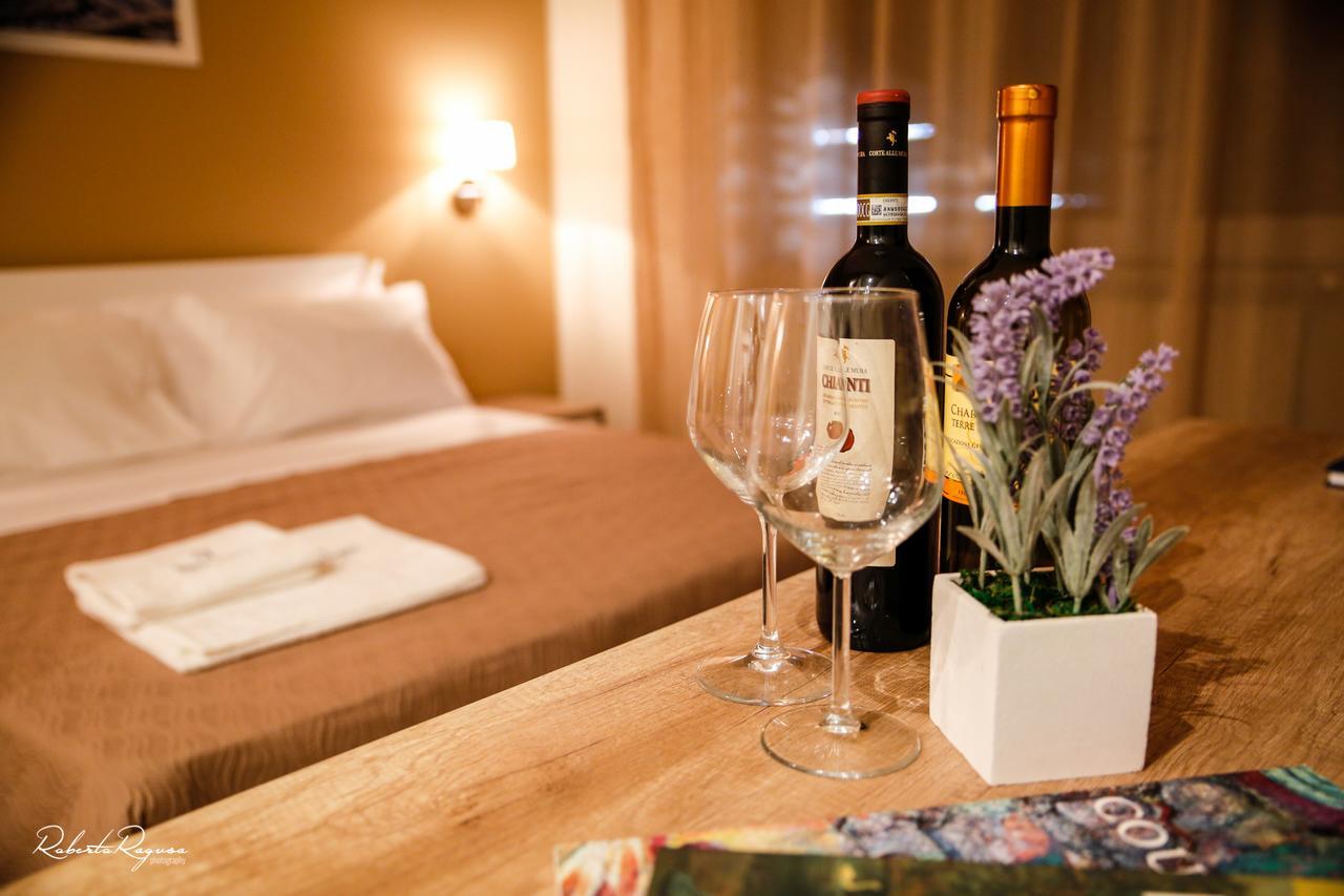 Quinto Stabile Rooms&Suite Palermo Exterior photo