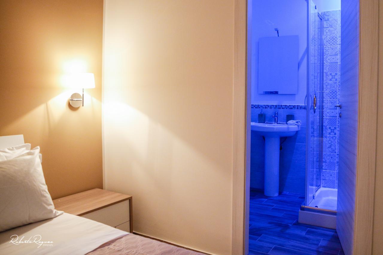 Quinto Stabile Rooms&Suite Palermo Exterior photo